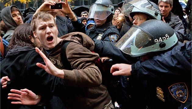 fascist thugs of the New York City Police Department attack unarmed protestors at 'Occupy Wall Street' in 2011